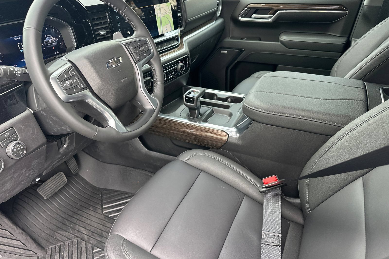 New 2026 Chevrolet Silverado 1500 LT Trail Boss w/ Convenience Package II AWD/4WD image 10