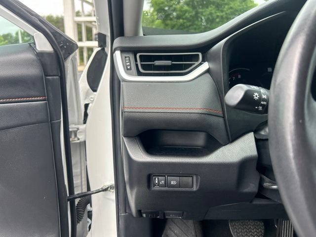 Used 2024 Toyota RAV4 Adventure AWD/4WD image 27