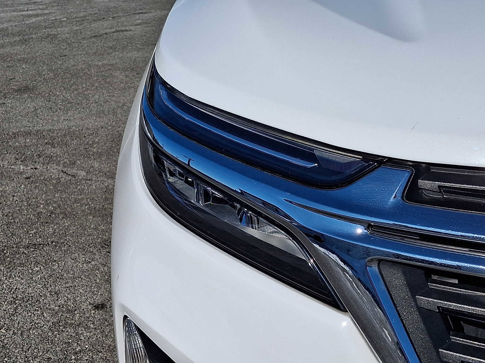 Used 2024 Chevrolet Equinox LT image 9