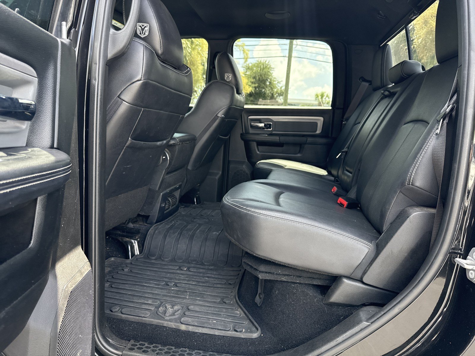 Used 2018 RAM 2500 Power Wagon w/ Leather & Luxury Group AWD/4WD image 37