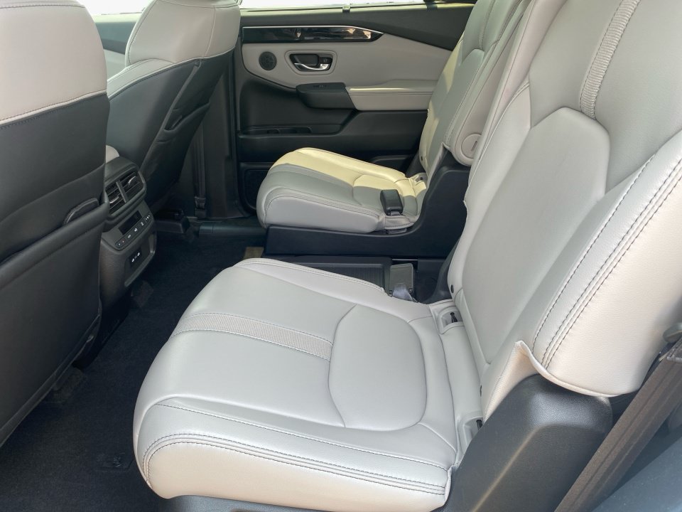Certified 2024 Honda Pilot EX-L image 16