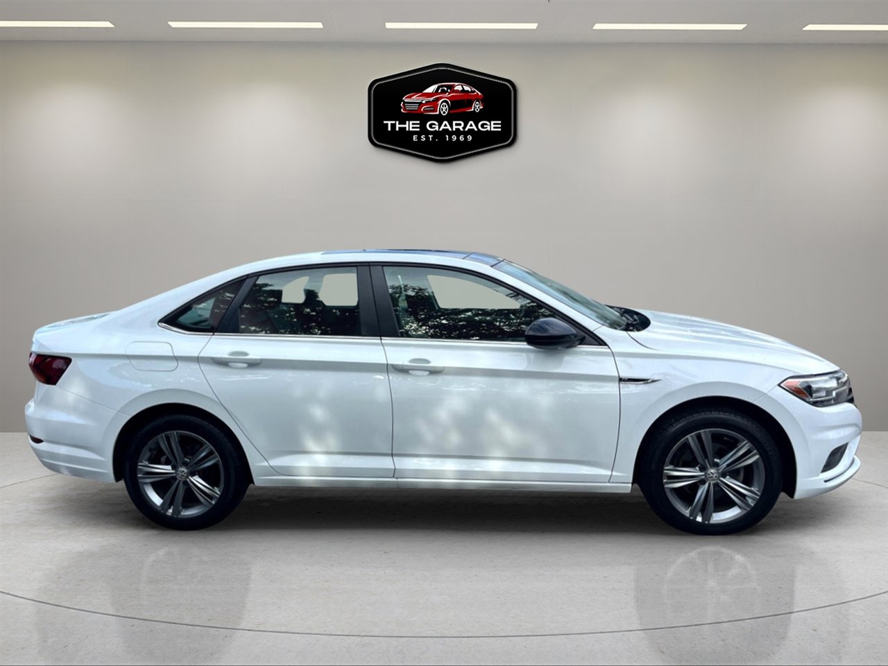 Used 2019 Volkswagen Jetta R-Line image 6
