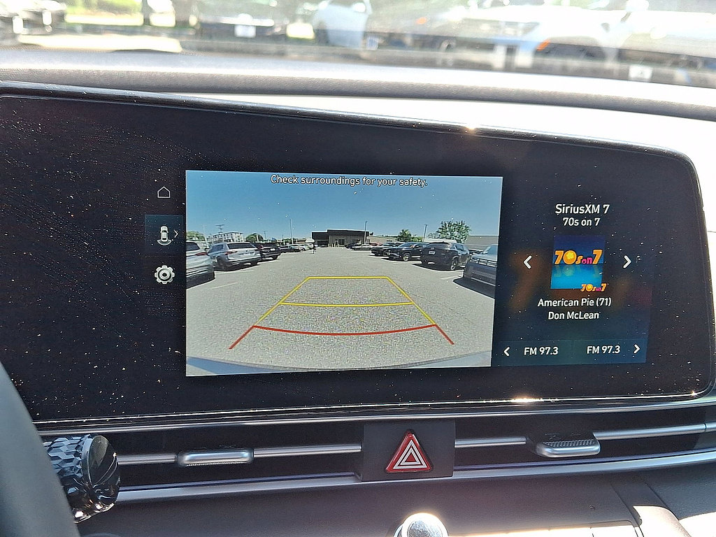 Certified 2025 Hyundai Elantra SEL FWD image 15