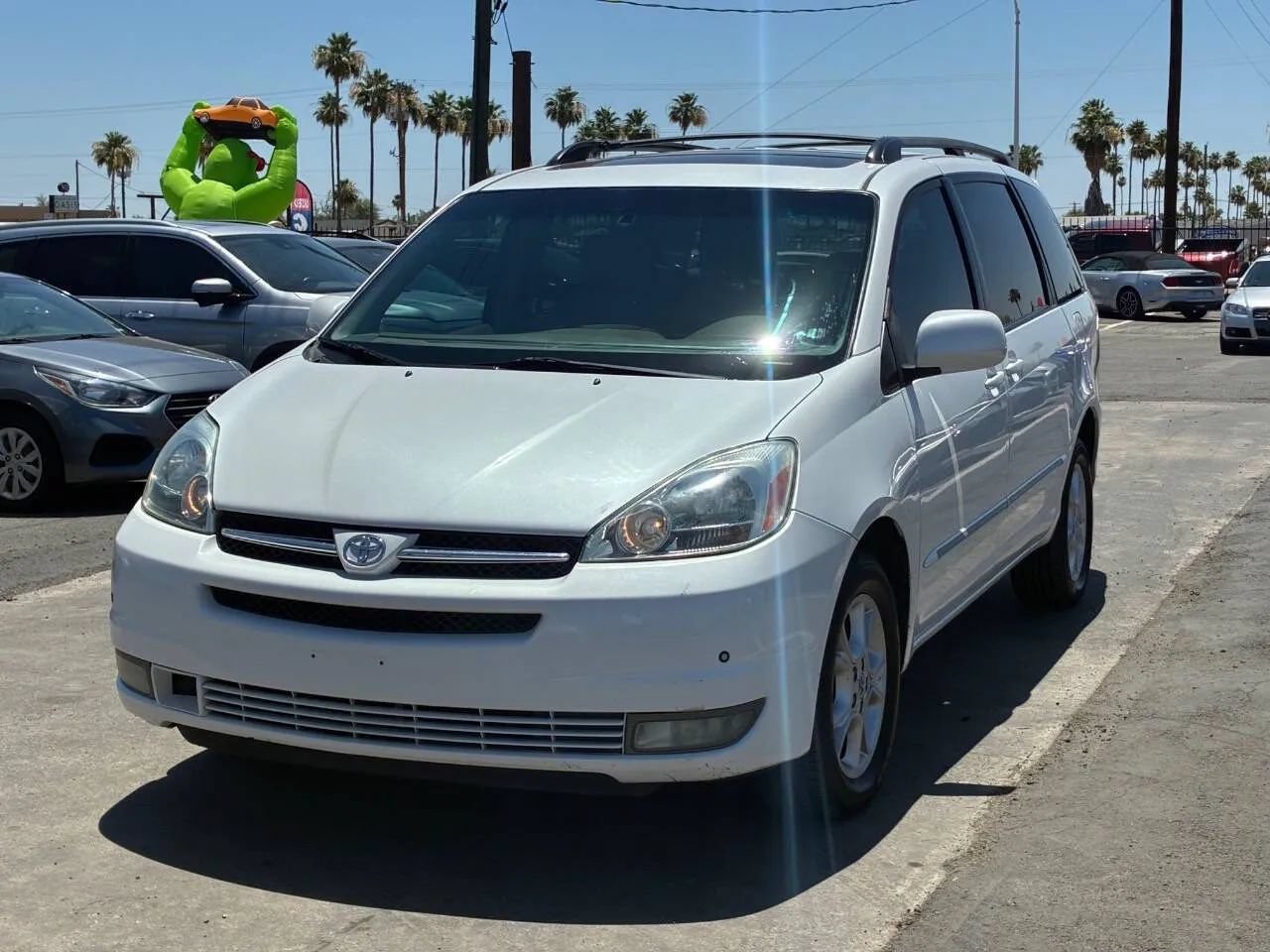Used 2005 Toyota Sienna XLE Limited AWD/4WD image 1