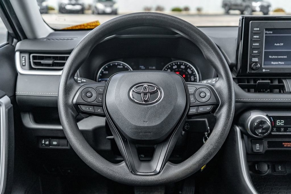 Certified 2022 Toyota RAV4 LE AWD/4WD image 14