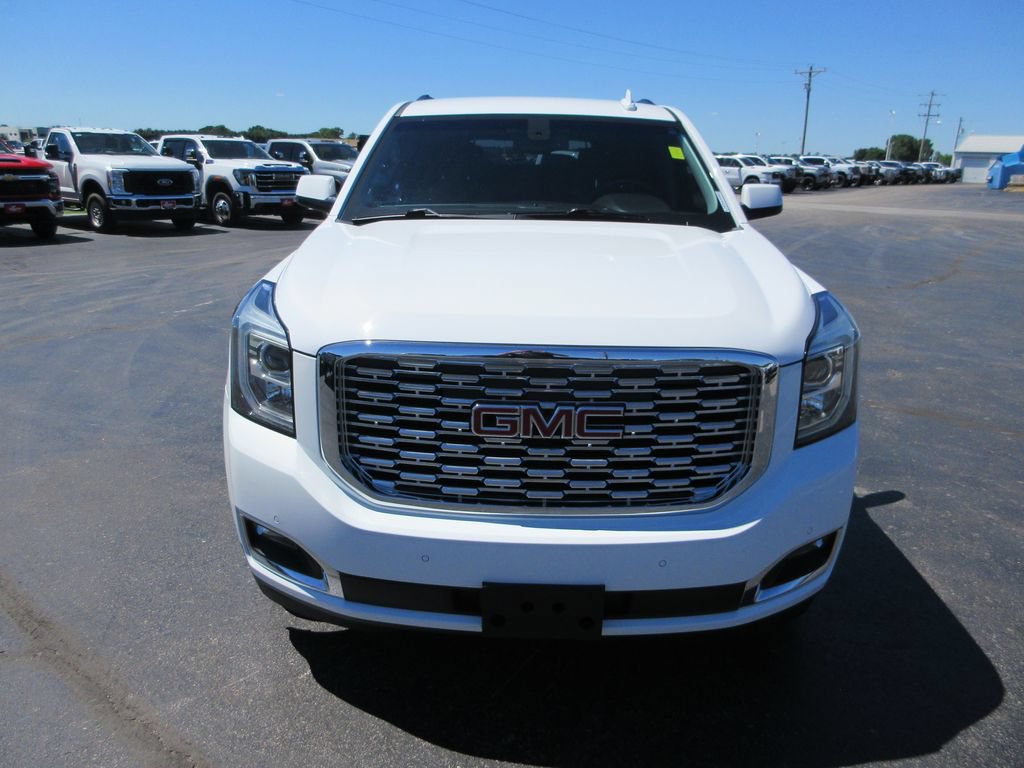 Certified 2019 GMC Yukon SLE w/ SLE Value Package AWD/4WD image 12