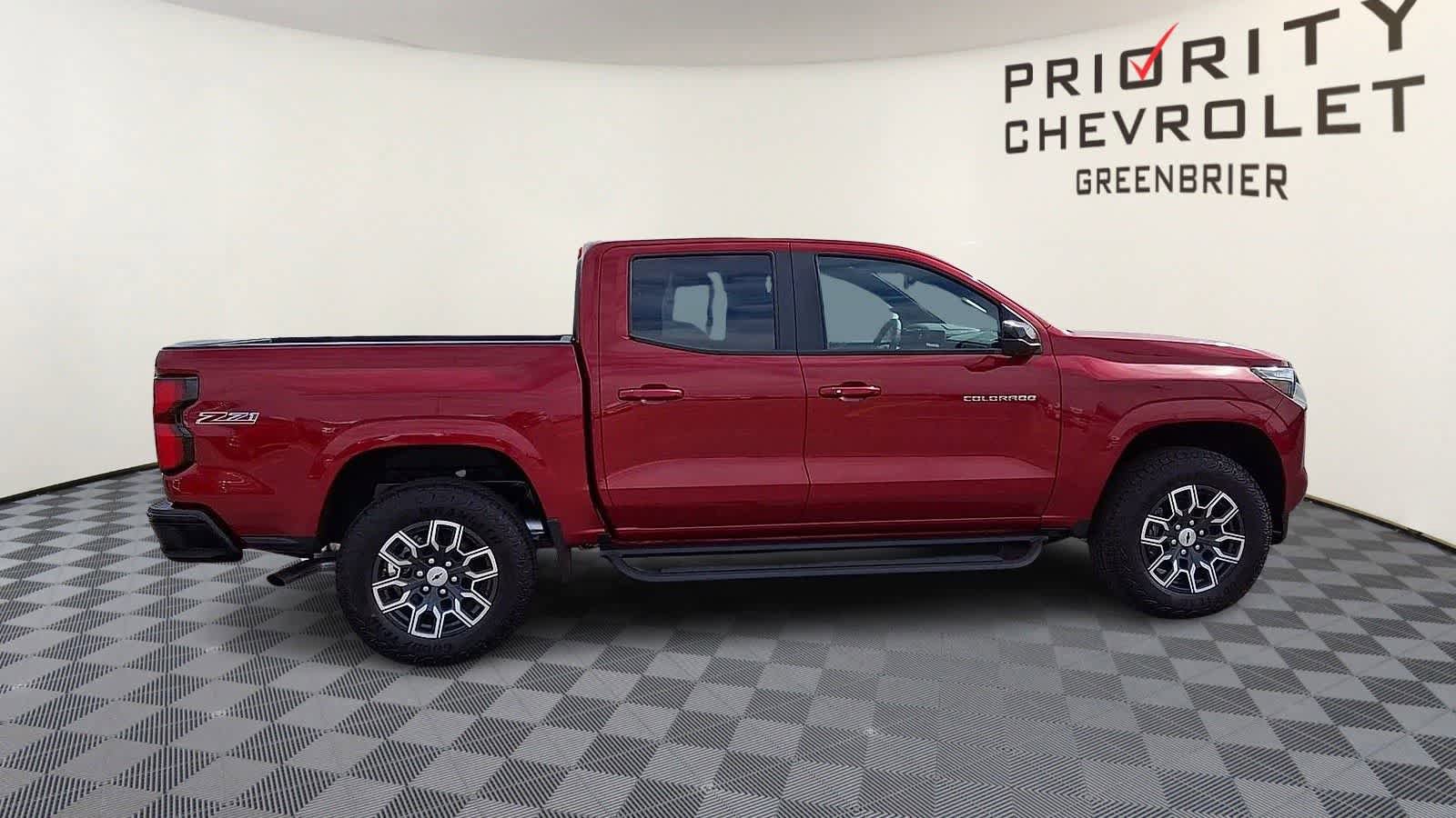 Used 2026 Chevrolet Colorado Z71 w/ Technology Package image 9