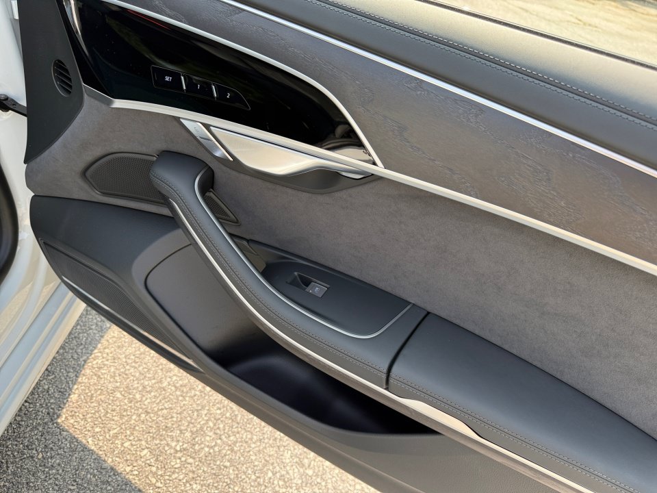 New 2026 Audi A8 L 3.0T AWD/4WD image 31