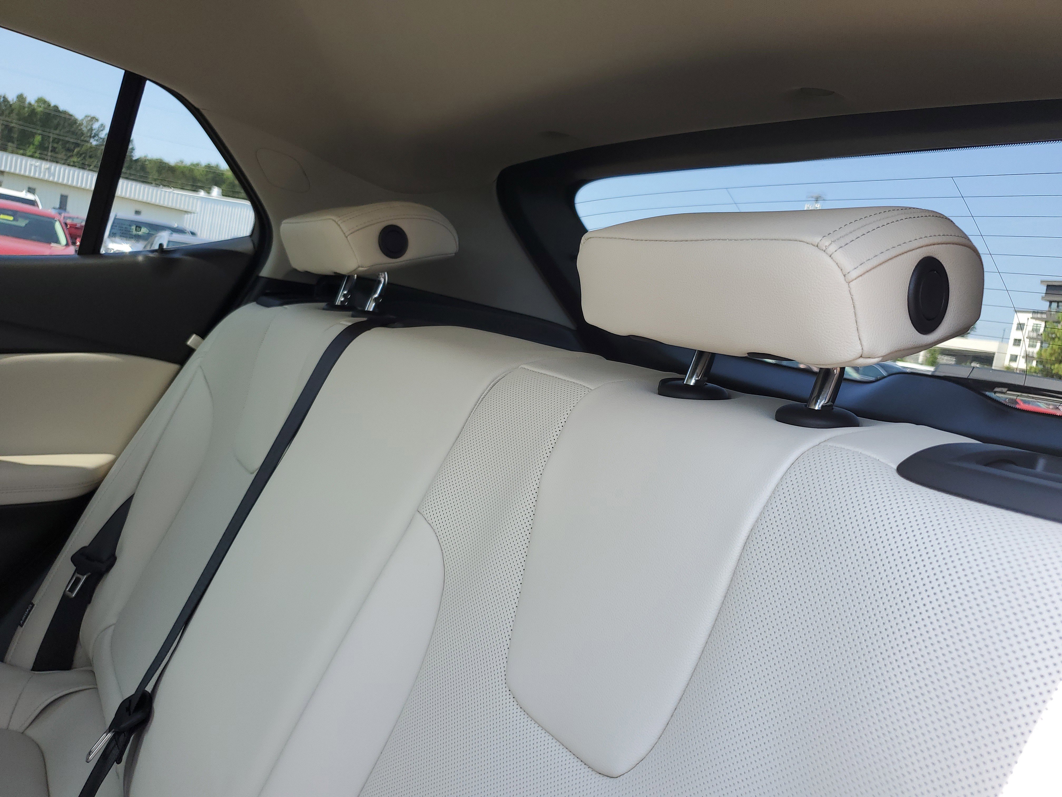 New 2026 Buick Encore GX Sport Touring image 9