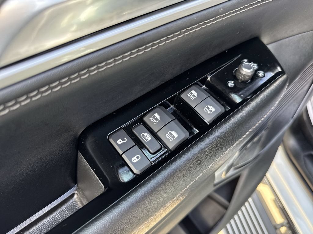 New 2026 Jeep Grand Wagoneer Limited AWD/4WD image 13