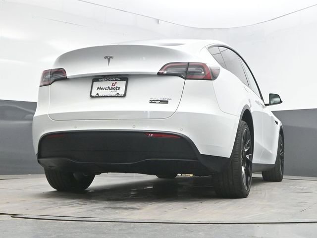 Used 2022 Tesla Model Y Long Range AWD/4WD image 41
