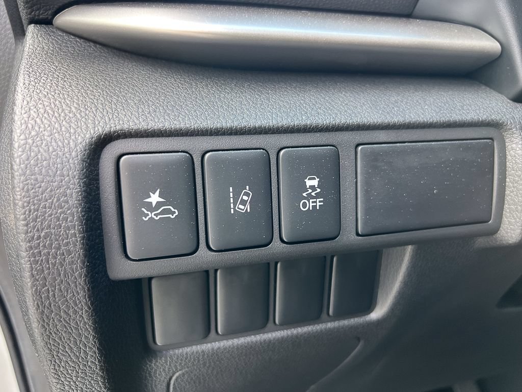 New 2026 Mitsubishi Eclipse Cross LE AWD/4WD image 14