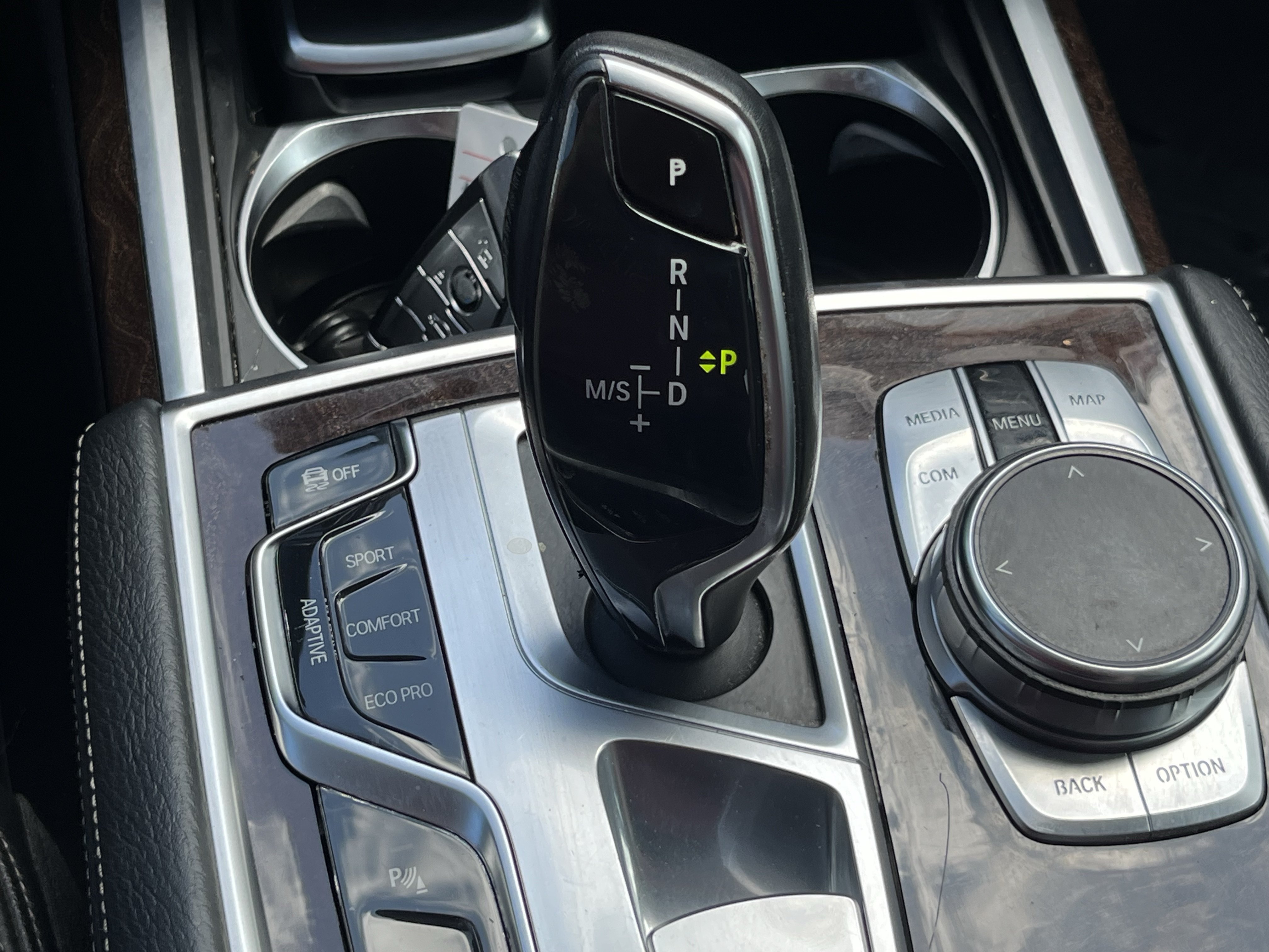 Used 2018 BMW 740i RWD image 26