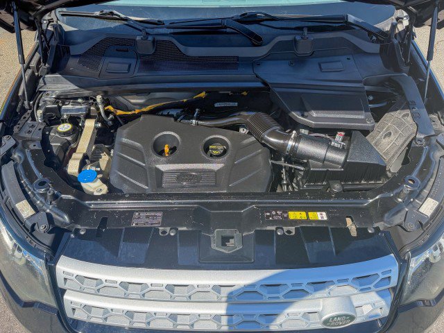 Used 2016 Land Rover Discovery Sport HSE AWD/4WD image 21