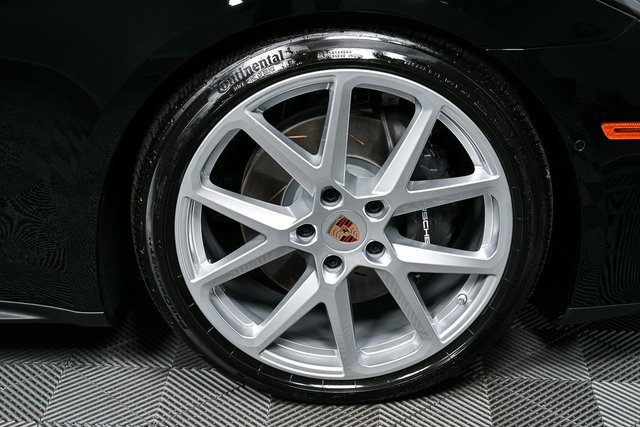 New 2025 Porsche Panamera 4 image 38