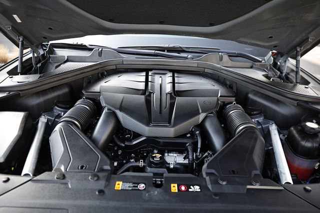 Certified 2025 Genesis GV80 3.5T Prestige image 30