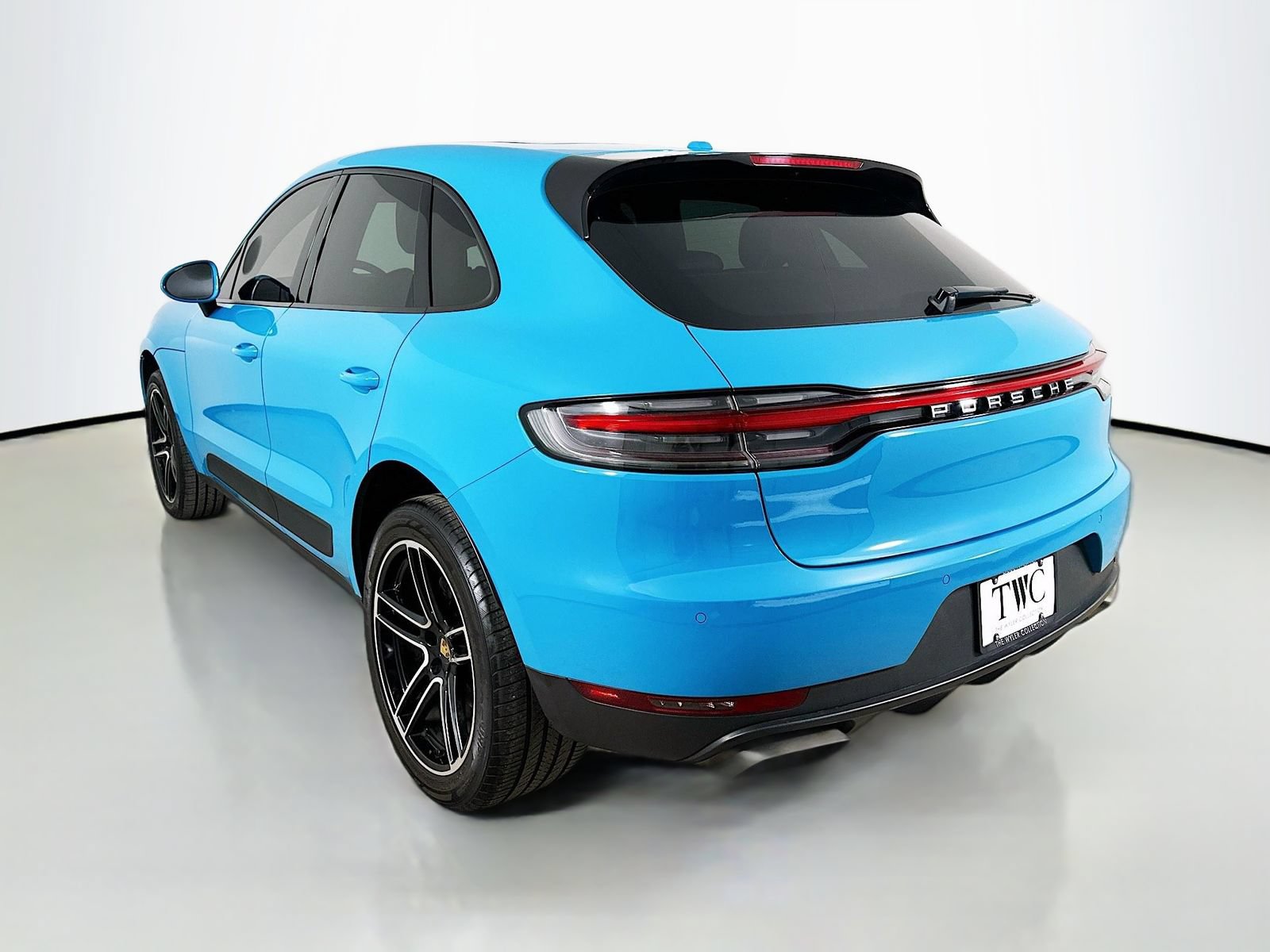 Used 2019 Porsche Macan AWD/4WD image 7