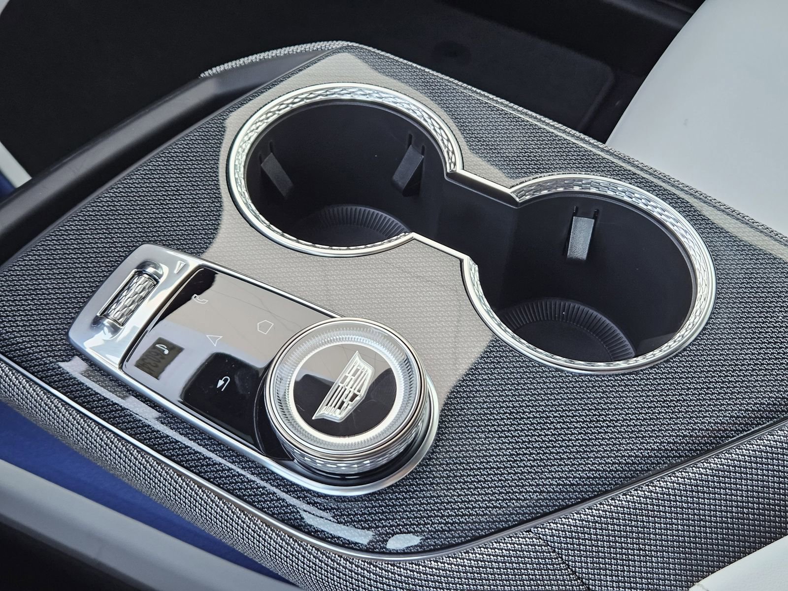 New 2026 Cadillac Optiq Sport 1 image 20