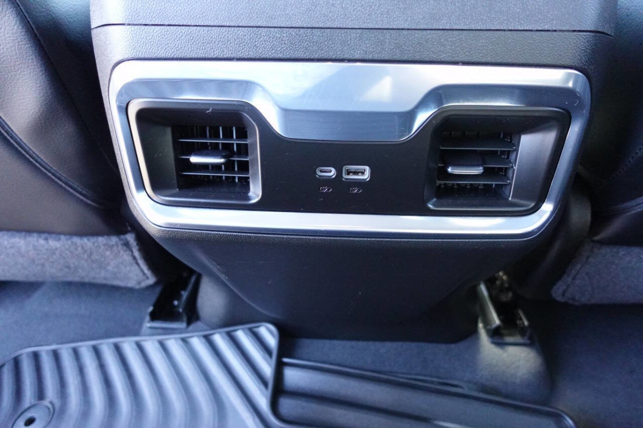 Used 2024 GMC Sierra 1500 Elevation image 30