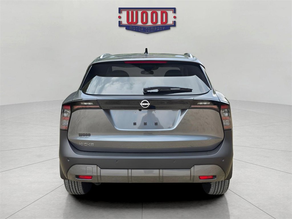 New 2026 Nissan Kicks SV image 3