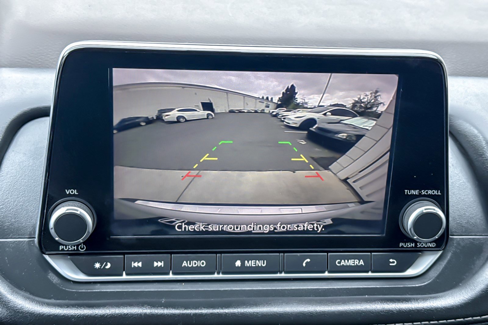 Used 2023 Nissan Rogue SV FWD image 22