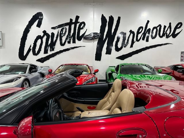 Used 2004 Chevrolet Corvette Convertible w/ Preferred Equipment Group RWD image 18