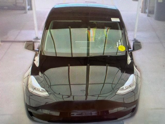 Used 2024 Tesla Model Y Performance AWD/4WD image 11