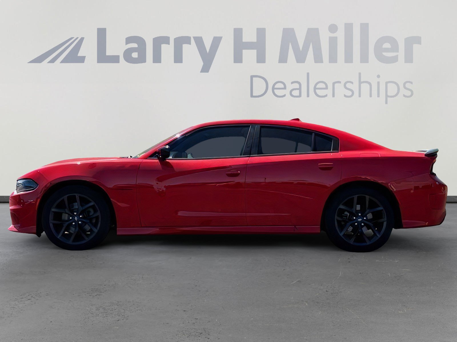 Used 2021 Dodge Charger R/T w/ Plus Group RWD image 9