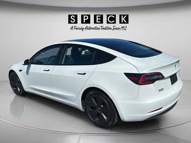 Used 2021 Tesla Model 3 Standard Range Plus RWD image 3