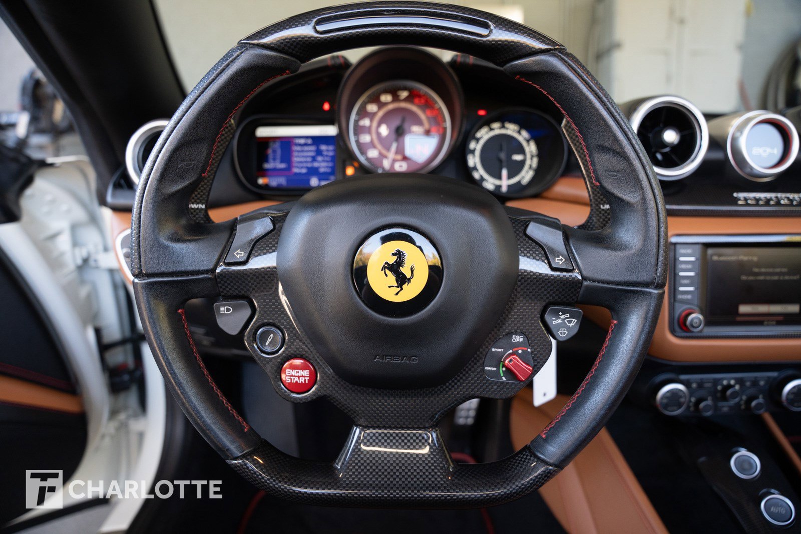 Used 2016 Ferrari California T image 22