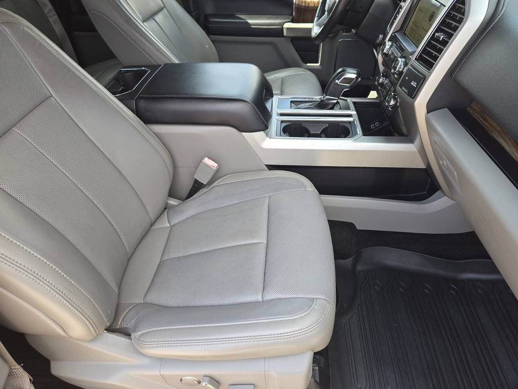 Used 2018 Ford F150 Lariat w/ Equipment Group 501A Mid AWD/4WD image 9