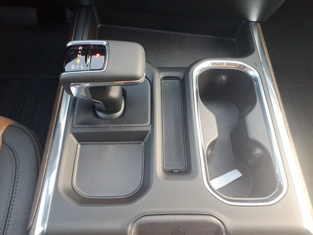 New 2026 Chevrolet Silverado 1500 High Country RWD image 21