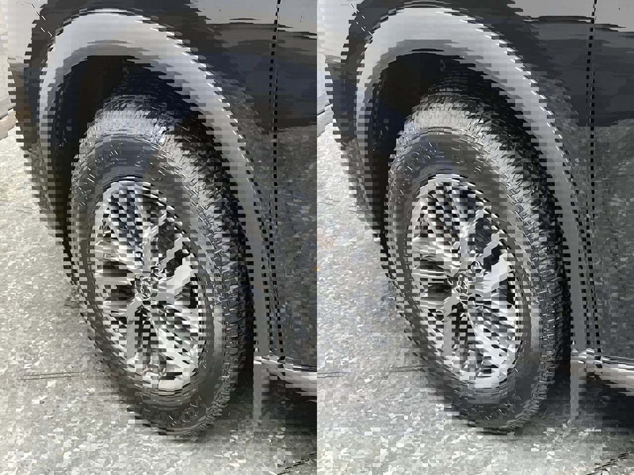 Used 2023 Nissan Rogue S image 25