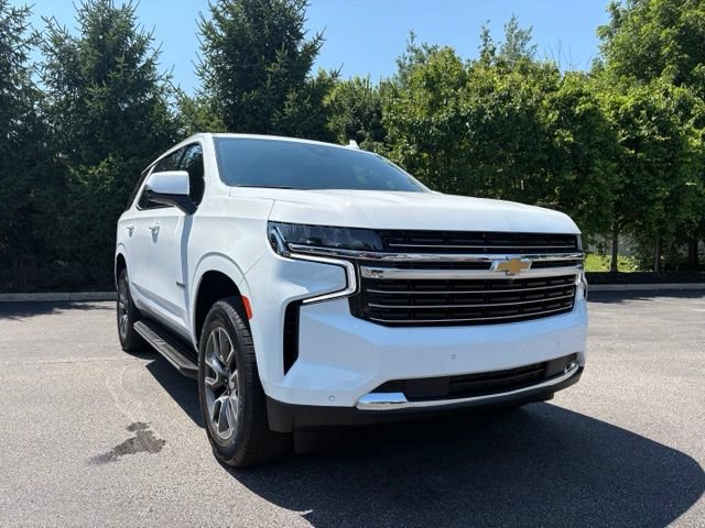 Used 2023 Chevrolet Tahoe LT w/ Luxury Package AWD/4WD image 12