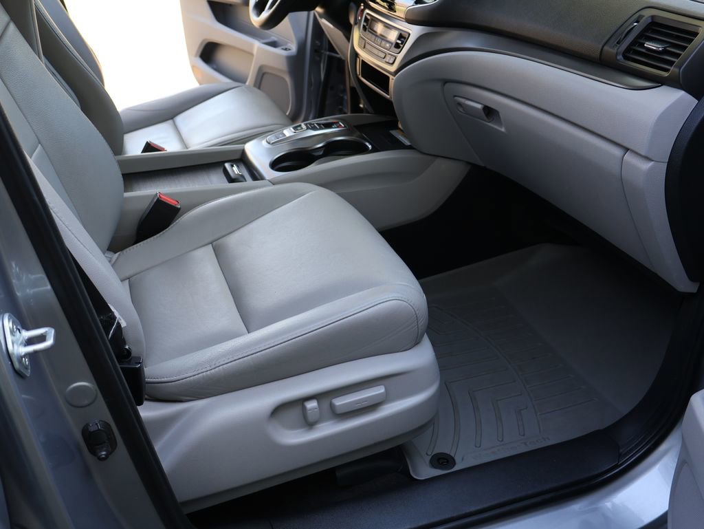 Used 2021 Honda Pilot Special Edition image 31