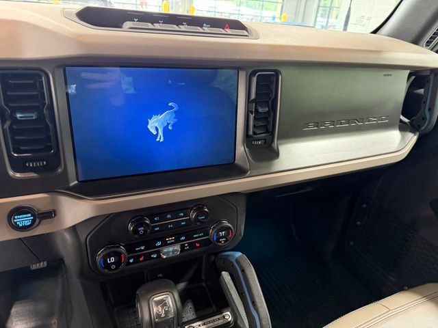 Used 2024 Ford Bronco Wildtrak AWD/4WD image 15