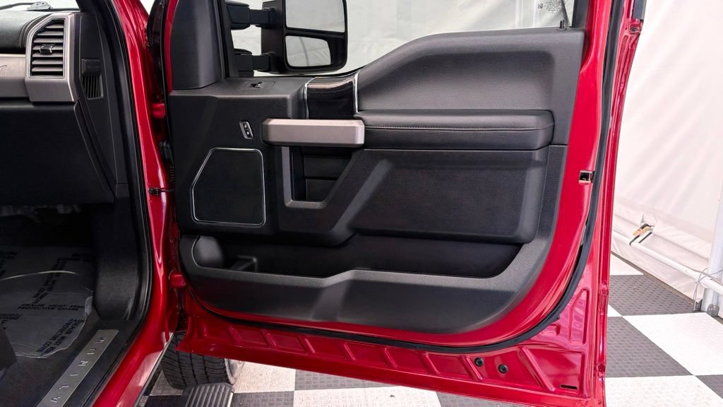 Used 2020 Ford F350 4x4 Crew Cab Super Duty image 26