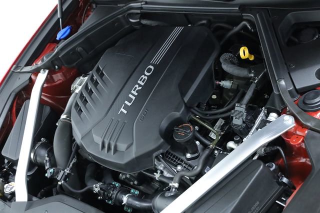 Used 2022 Genesis G70 3.3T RWD image 9