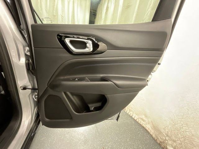 New 2026 Jeep Compass Latitude AWD/4WD image 24