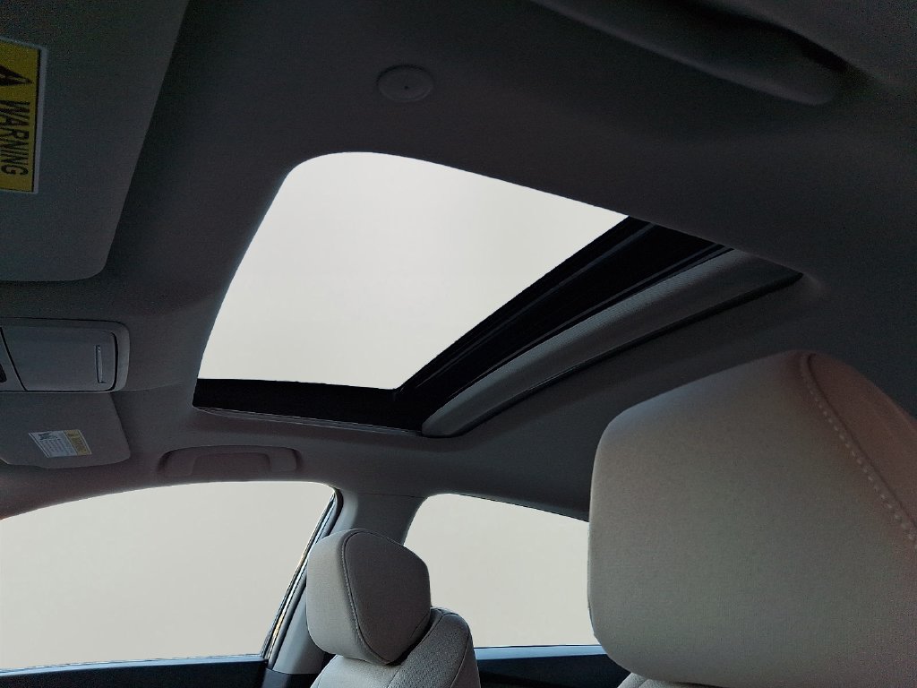 Used 2023 Honda Accord EX image 15