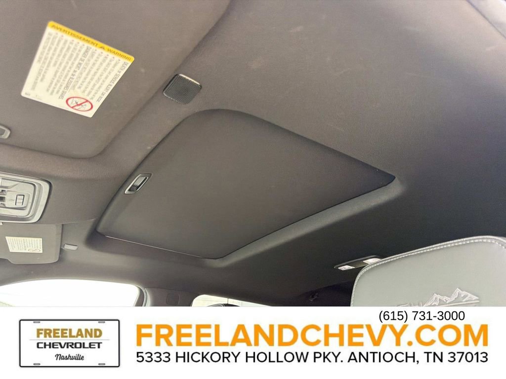 Used 2023 Chevrolet Silverado 3500 High Country AWD/4WD image 26