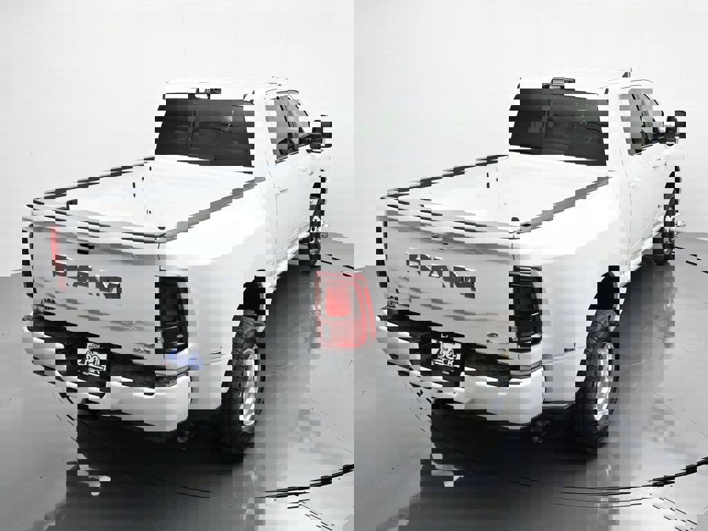 New 2026 RAM 3500 Laramie w/ Max Tow Package image 36