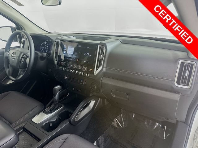 Certified 2025 Nissan Frontier SV RWD image 27