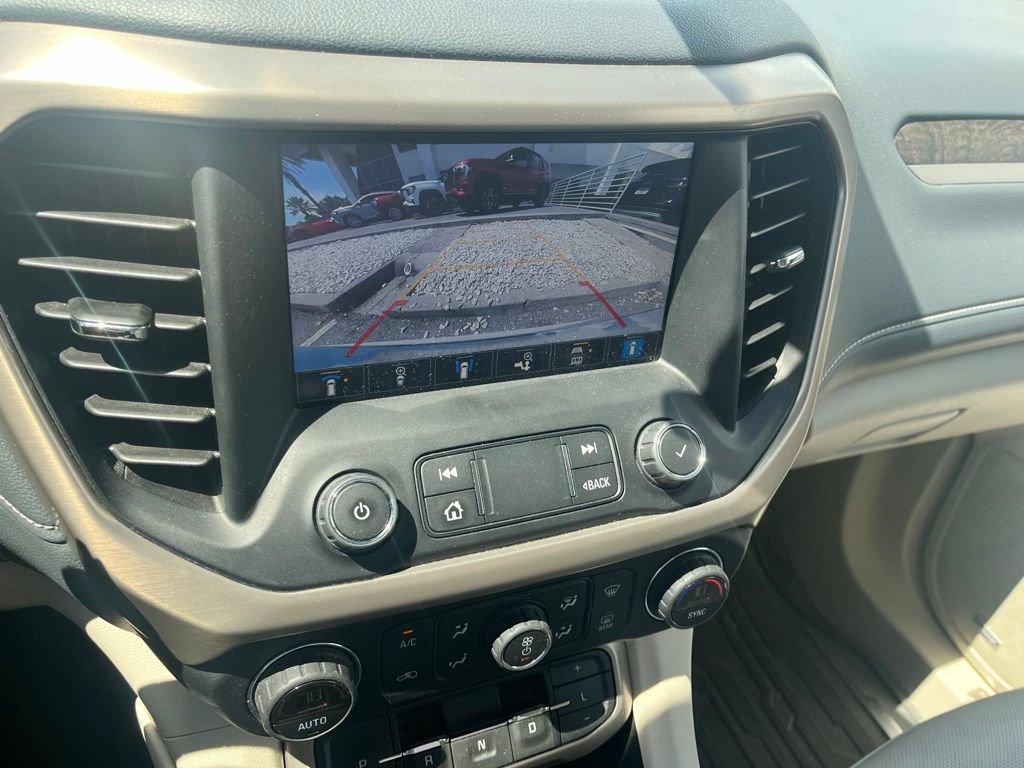 Certified 2021 GMC Acadia Denali w/ Denali Technology Package FWD image 16