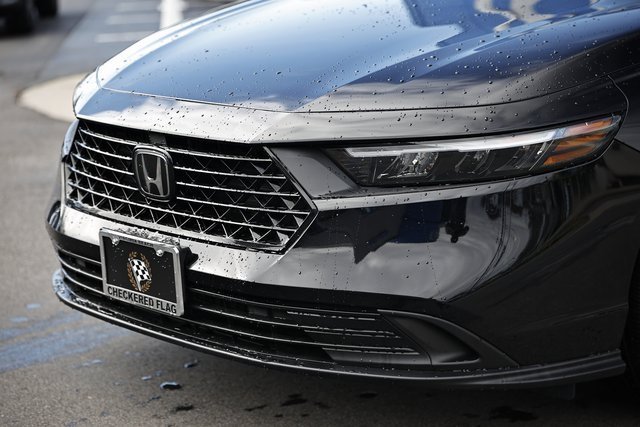 Used 2024 Honda Accord Sport image 3