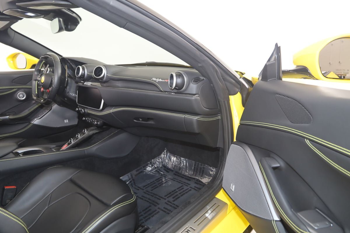 Used 2022 Ferrari Portofino M RWD image 74