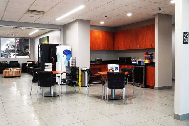 Certified 2023 Jeep Compass Limited image 45