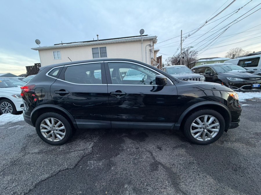 Used 2020 Nissan Rogue Sport S w/ Appearance Package AWD/4WD image 3