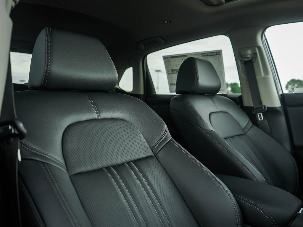 New 2026 Honda HR-V EX-L image 11