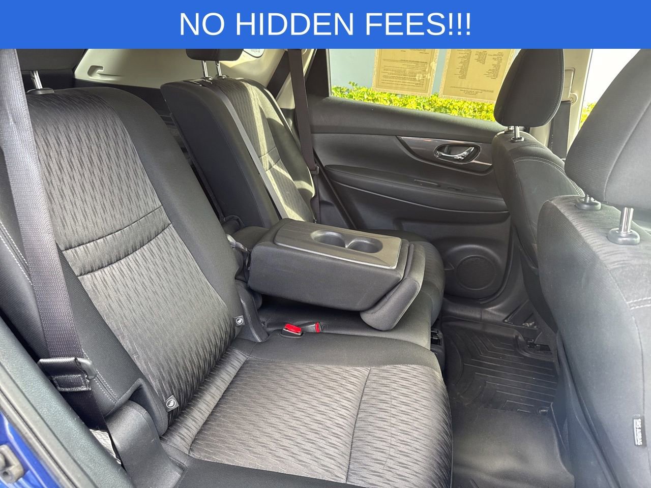 Used 2017 Nissan Rogue SV AWD/4WD image 36